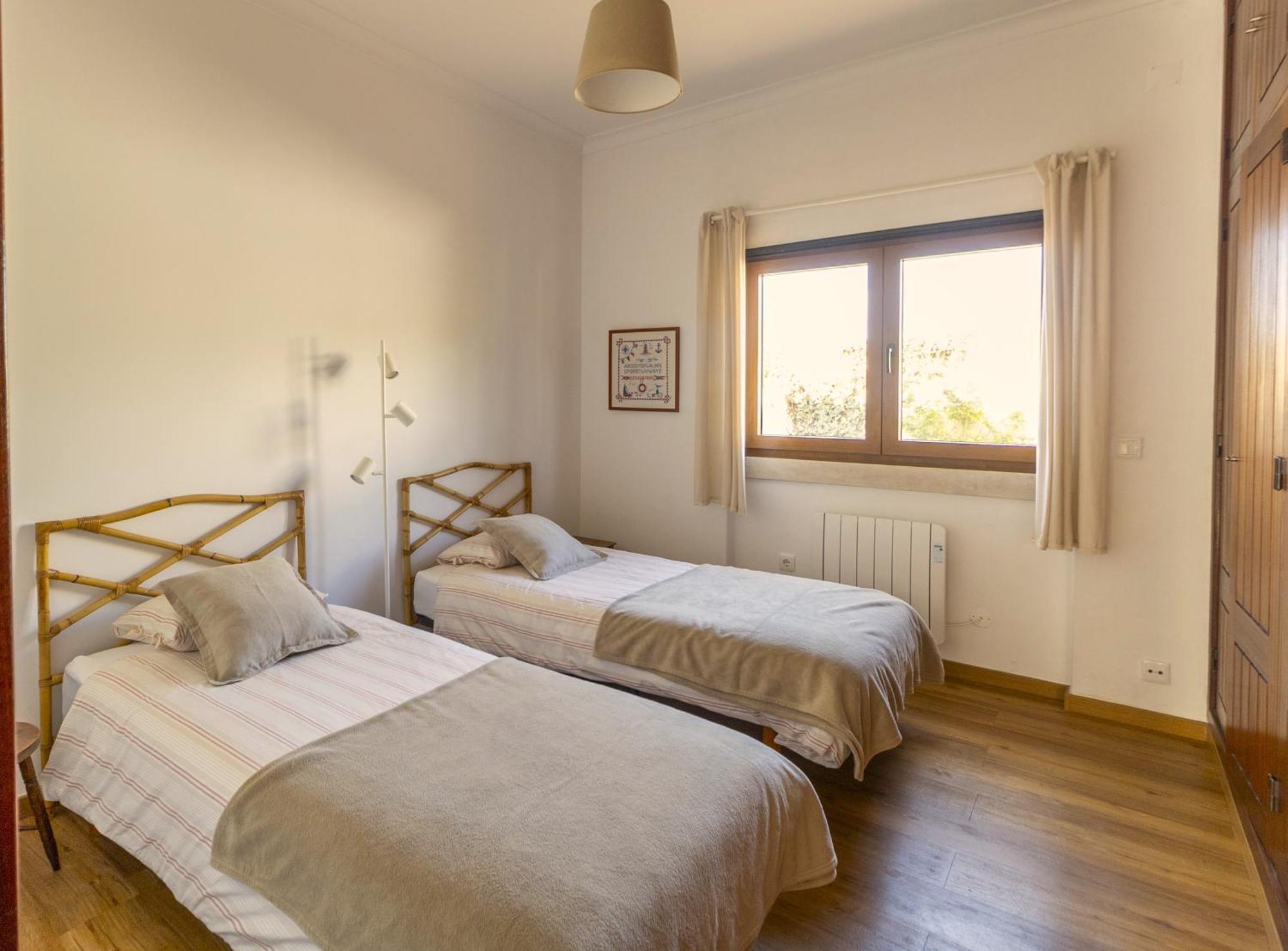 Colares Beach House, Pool Child Friendly ภายนอก รูปภาพ