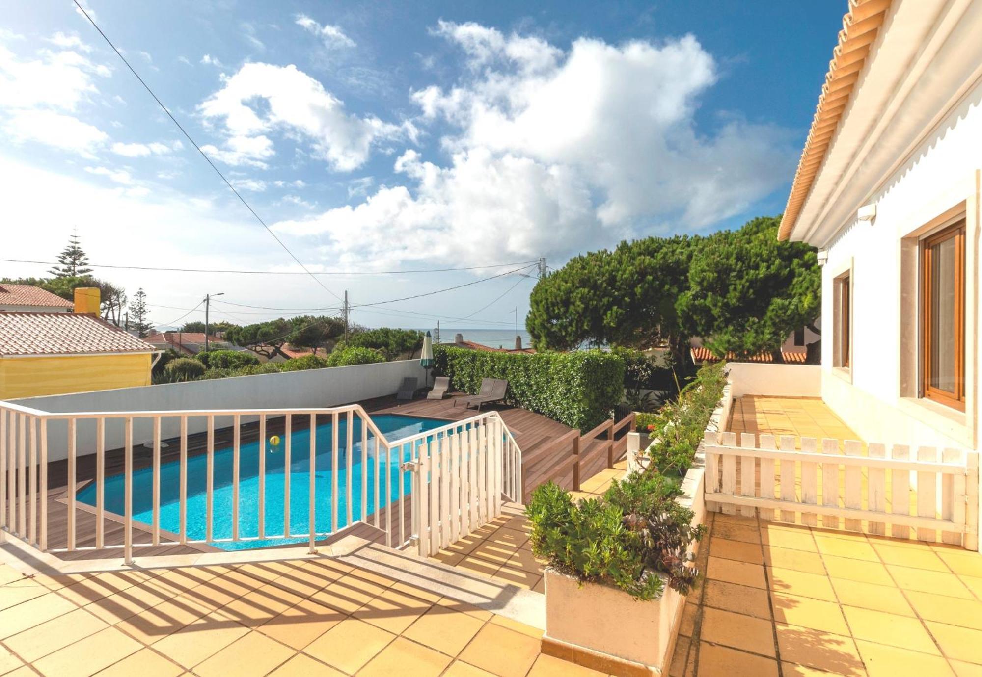 Colares Beach House, Pool Child Friendly ภายนอก รูปภาพ